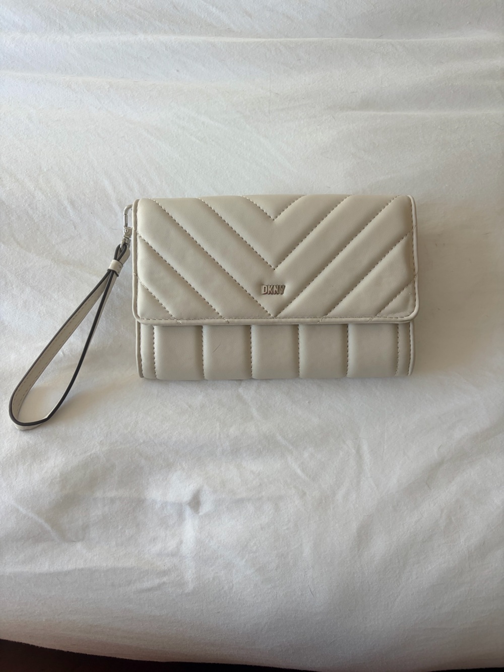 DKNY Cream Quilted Chevron Wristlet